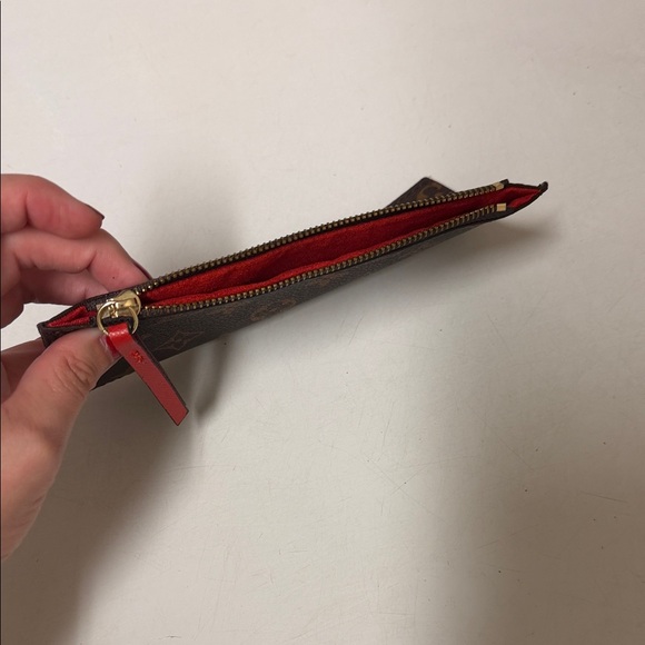 LV Monogram Felicie Wallet Zippered Insert - Picture 5 of 6